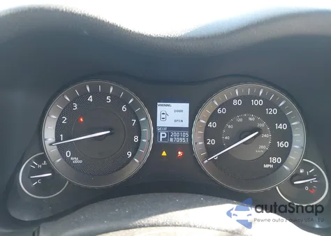 2013 Infiniti M37 z USA, uszkodzony, nr VIN JN1BY1AP8DM511377